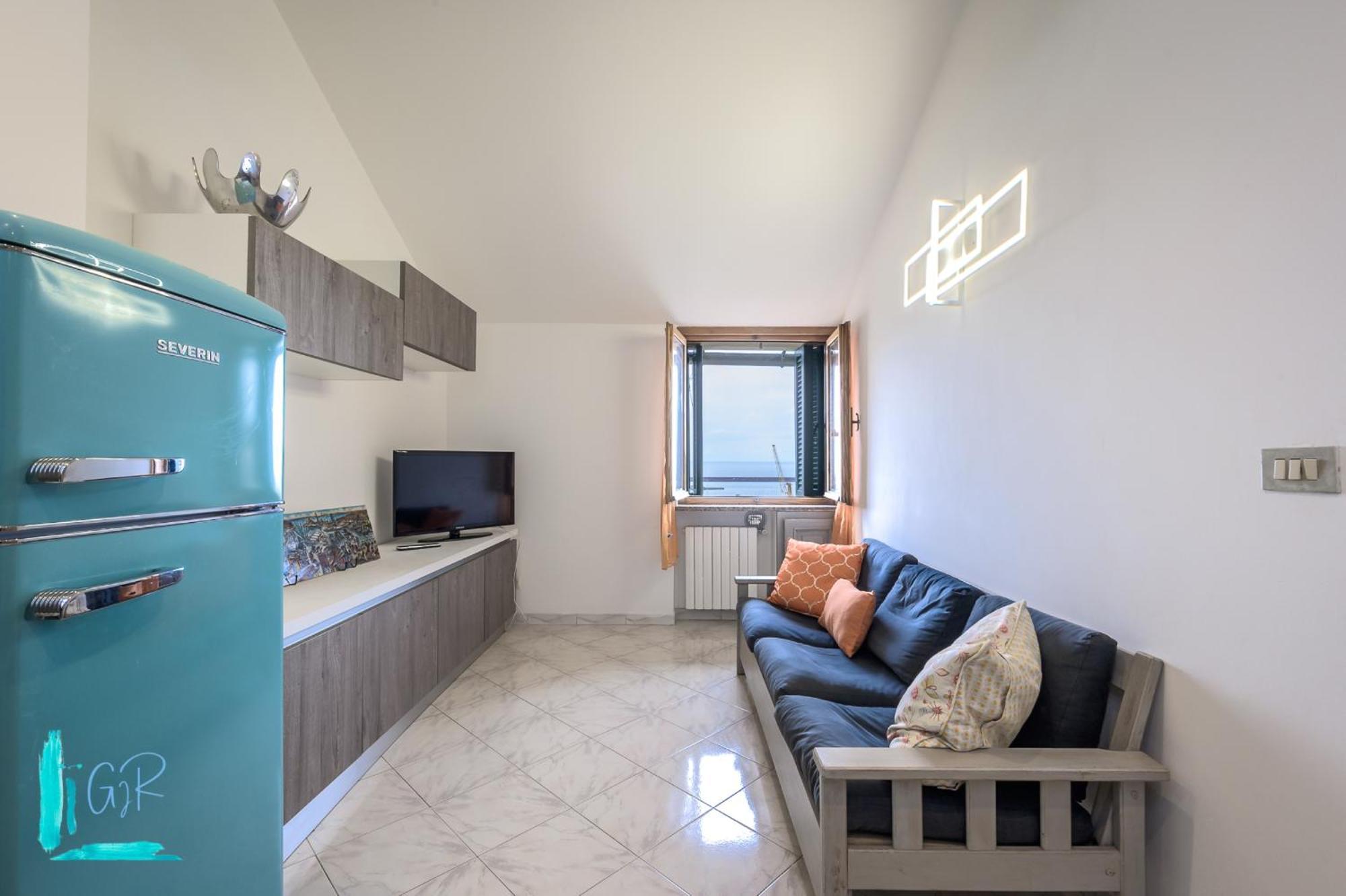 La Mansarda Sopra Campo Pisano - Genovainrelax Apartment Luaran gambar